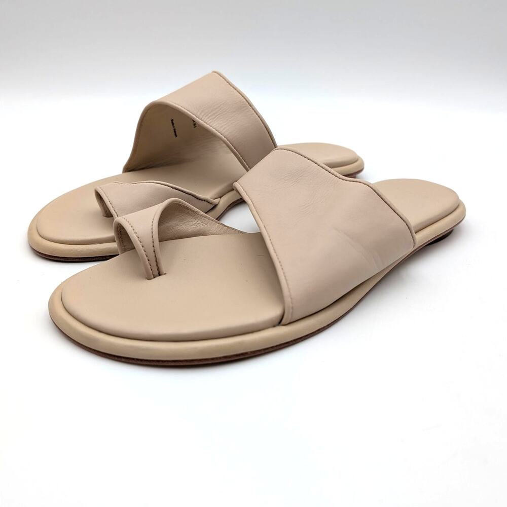 Vince Lukas Thong Sandals Women's Birch Sand Beige Leather Size US8M EU38.5